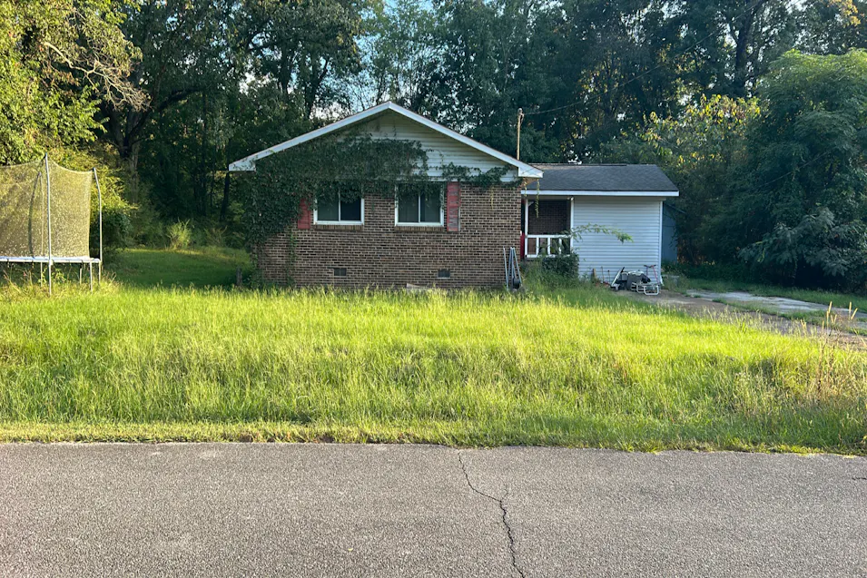 180 Tolbert Street Anniston, AL 36201, Calhoun County