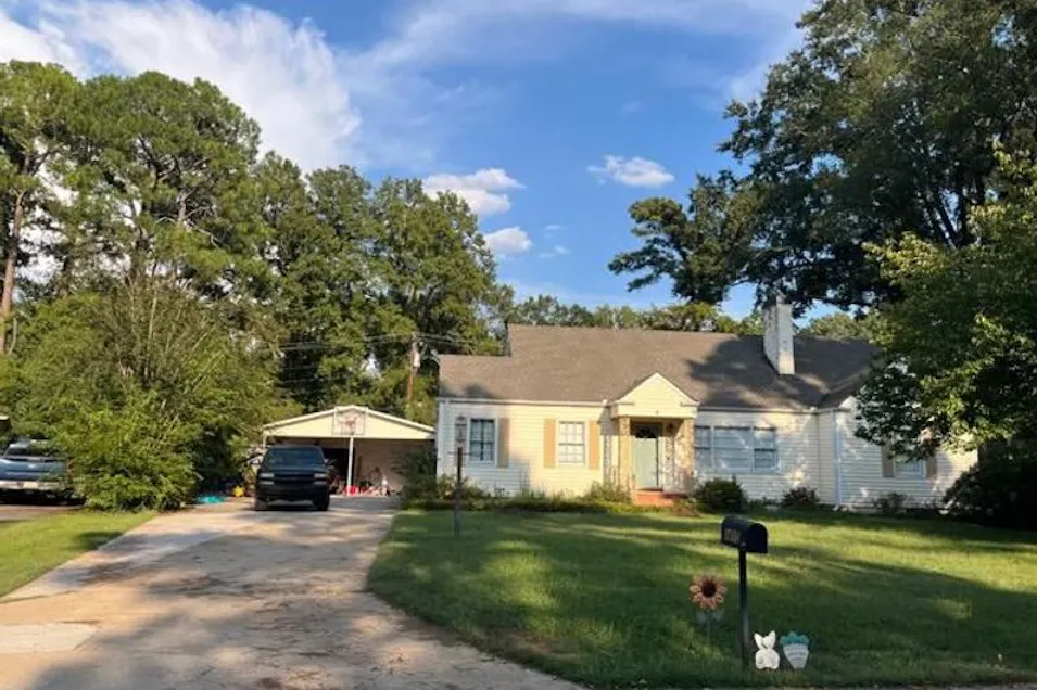 1410 14th Ave SE Decatur, AL 35601, Morgan County