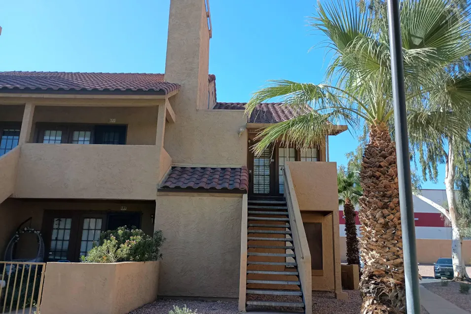 4901 S Calle Los Cerros Drive #221 Tempe, AZ 85282, Maricopa County