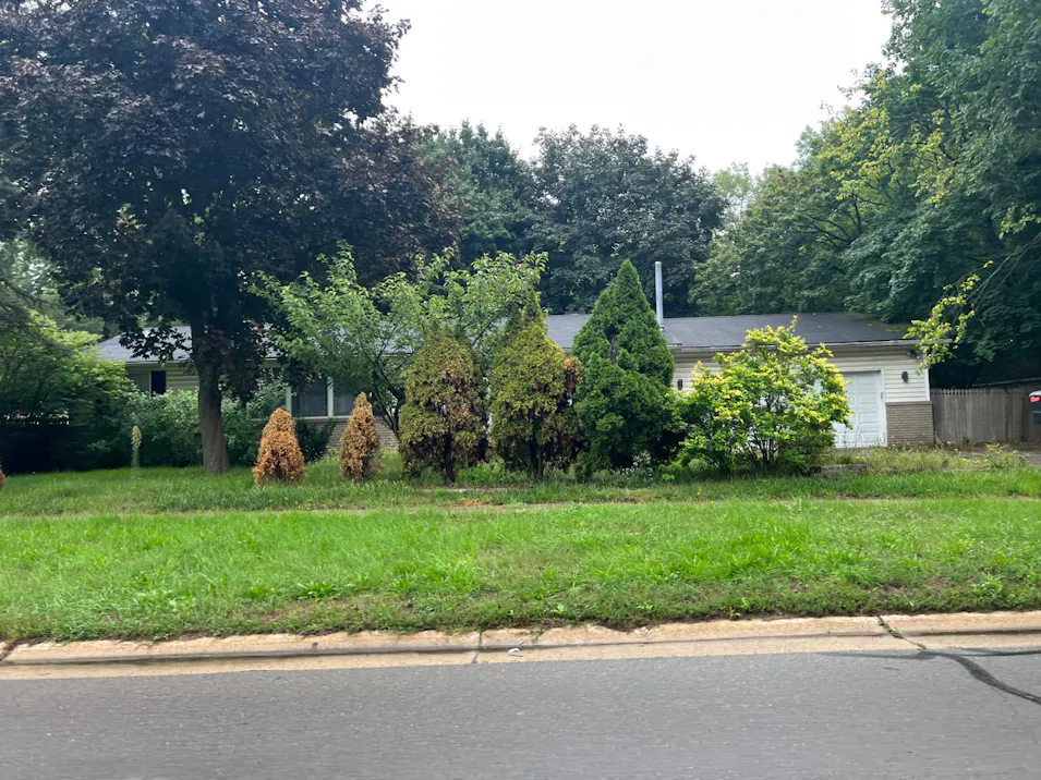 21610 Middlebelt Rd Farmington Hills, MI 48336, Oakland County