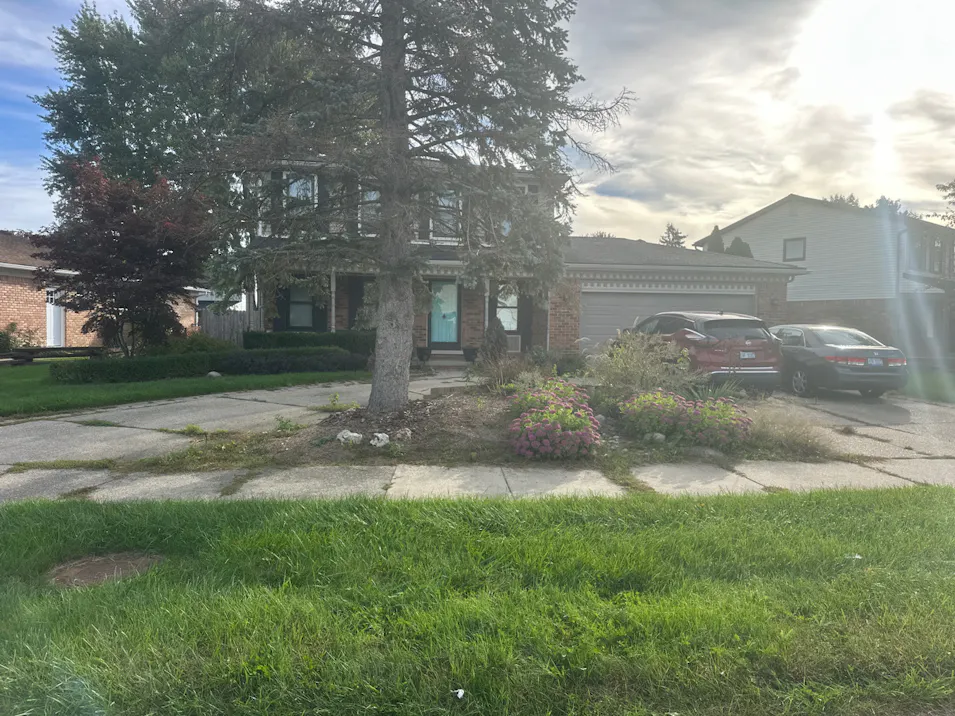 40720 Supreme Ct Sterling Heights, MI 48313, Macomb County