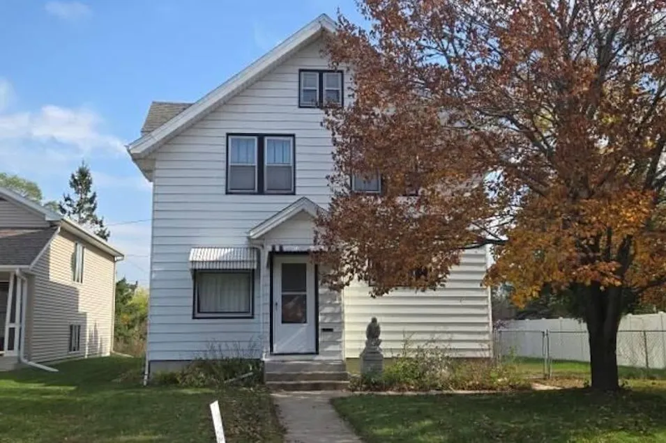 136 19 1/2 Ave S Saint Cloud, MN 56301, Stearns County