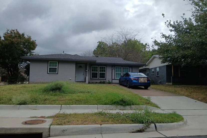 2101 El Paso St