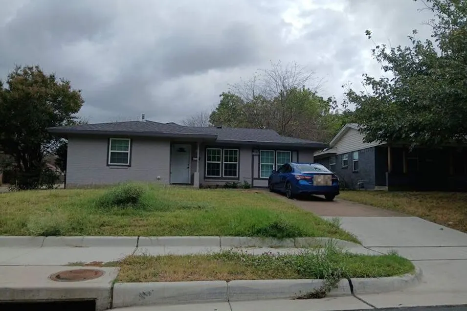 2101 El Paso St Grand Prairie, TX 75051, Dallas County