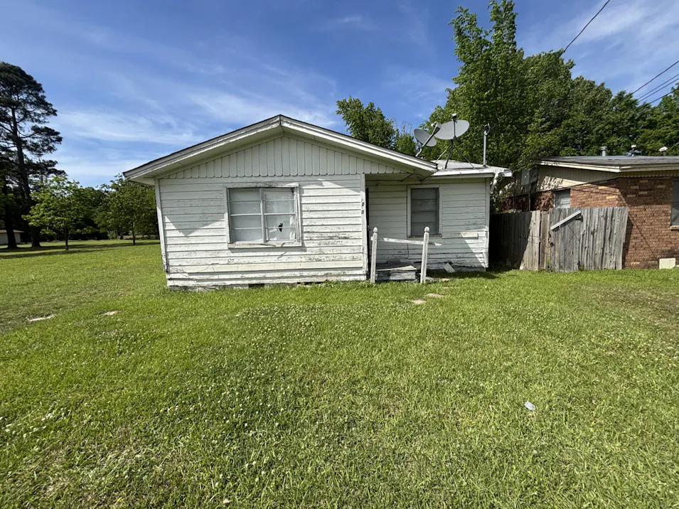 2701 W Pullen St Pine Bluff, AR 71601, Jefferson County