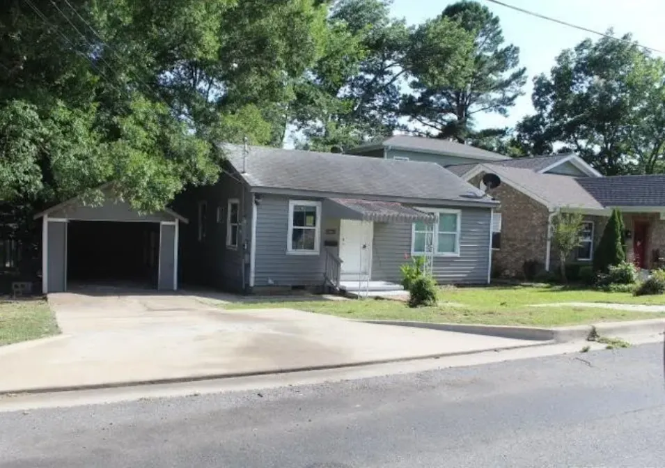 1110 West 49th Street North Little Rock, AR 72118, Pulaski County