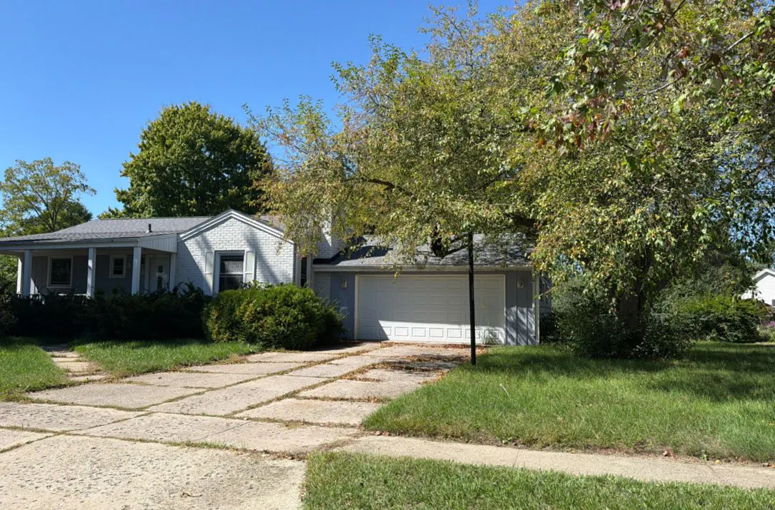 Dale St, Flushing, MI 48433 #1