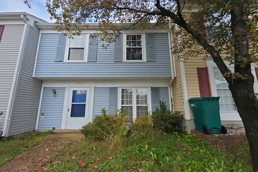 3675 Kempsford Field Pl