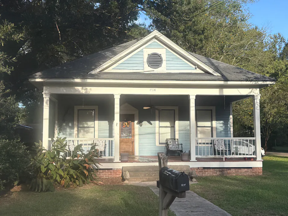 814 Oak Avenue Columbia, MS 39429, Marion County