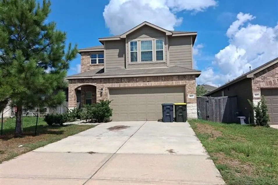 217 Seven Pines Dr Willis, TX 77378, Montgomery County