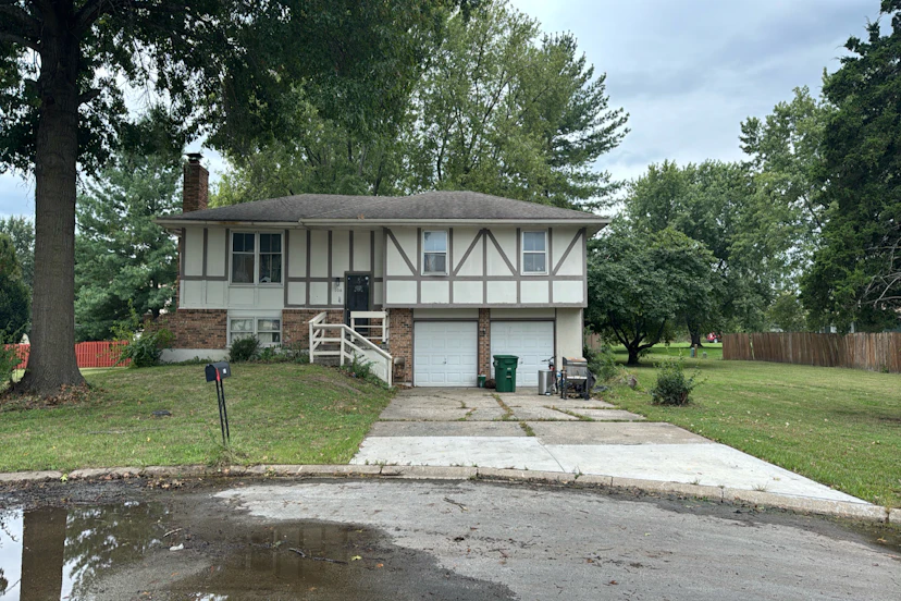106 Maverick Cir