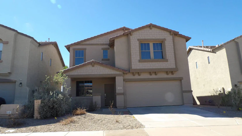 11019 W Loma Lane