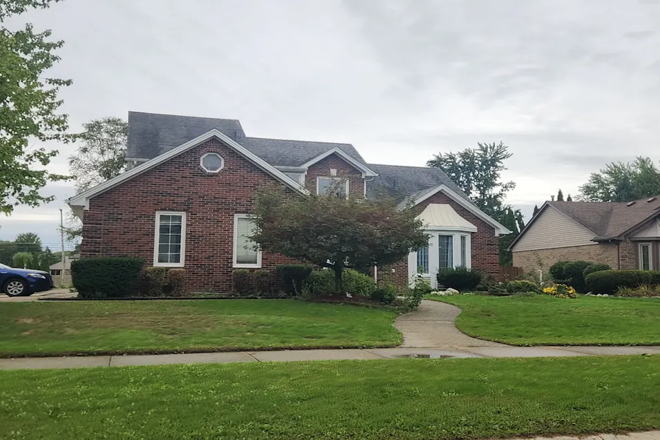 40065 Sugar Spring Dr Sterling Heights, MI 48313, Macomb County