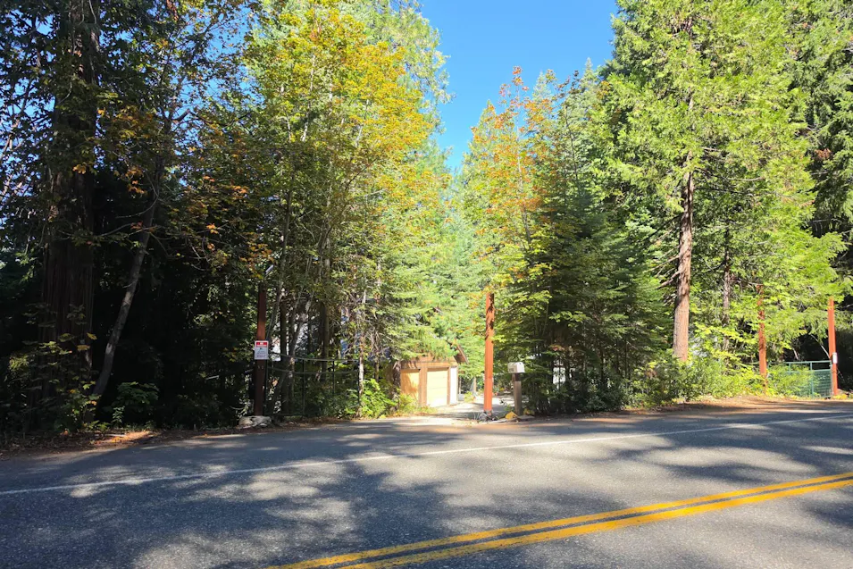 10598 Washington Rd Nevada City, CA 95959, Nevada County