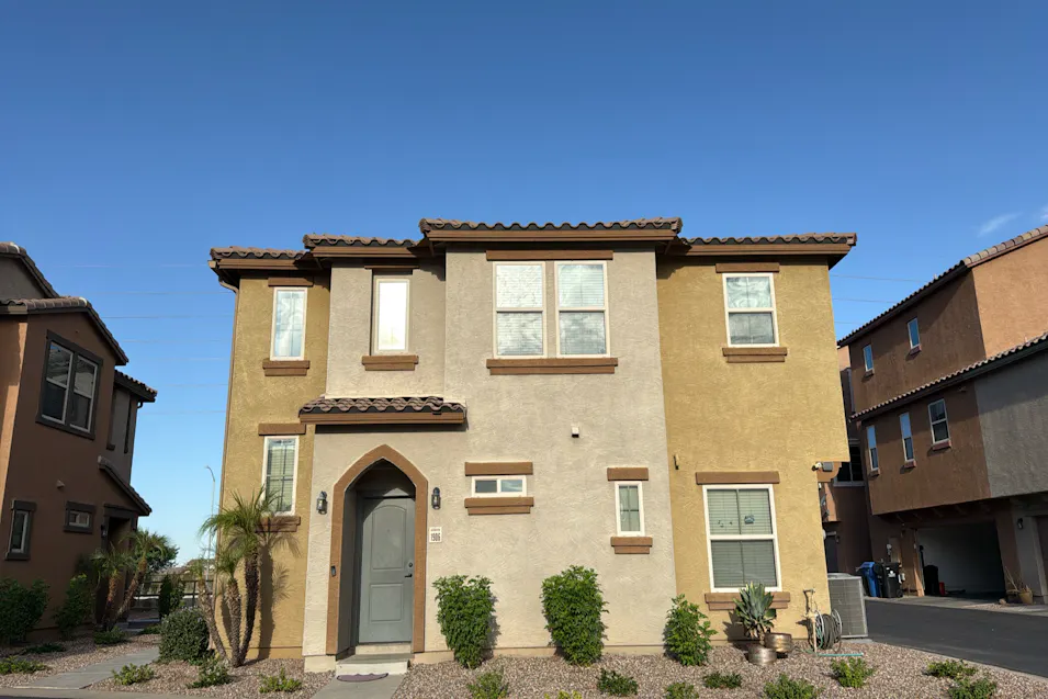 1906 N 78th Glen Phoenix, AZ 85035, Maricopa County