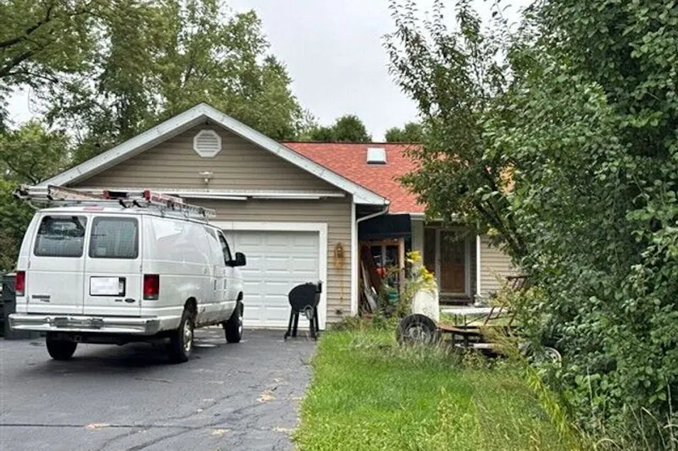 26034 W. Lotus Rd Antioch, IL 60002, Lake County