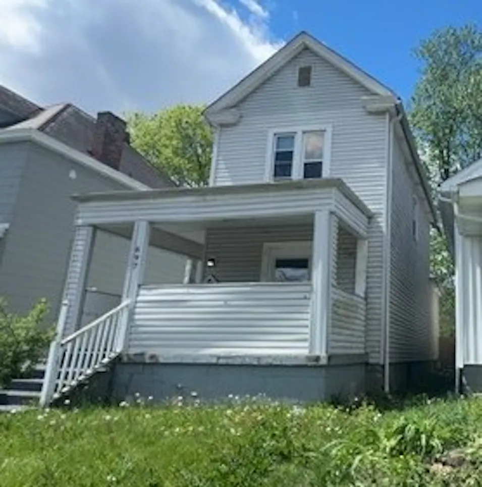 697 Kelton Ave Columbus, OH 43205, Franklin County