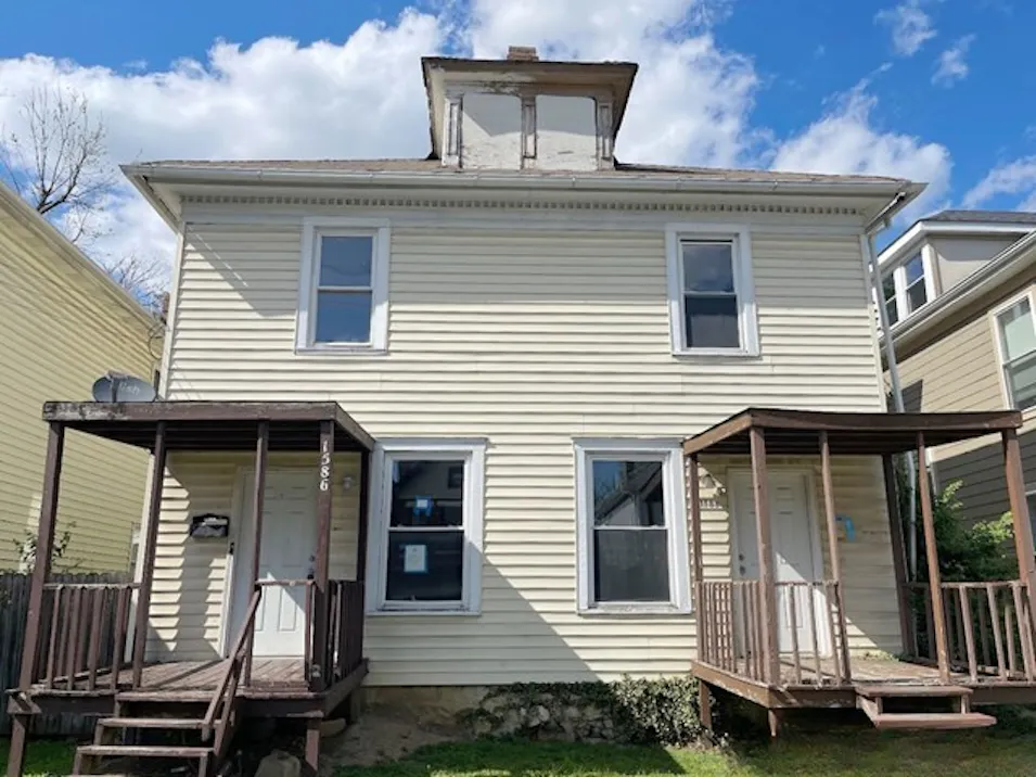1586 - 1588 Greenway Ave Columbus, OH 43203, Franklin County