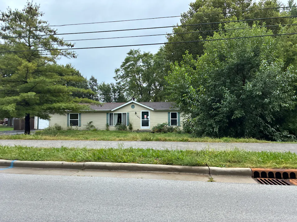1607 Etna Ave Huntington, IN 46750, Huntington County