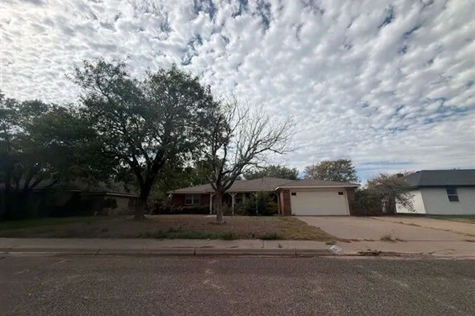317 Elm St Hereford, TX 79045, Deaf Smith County
