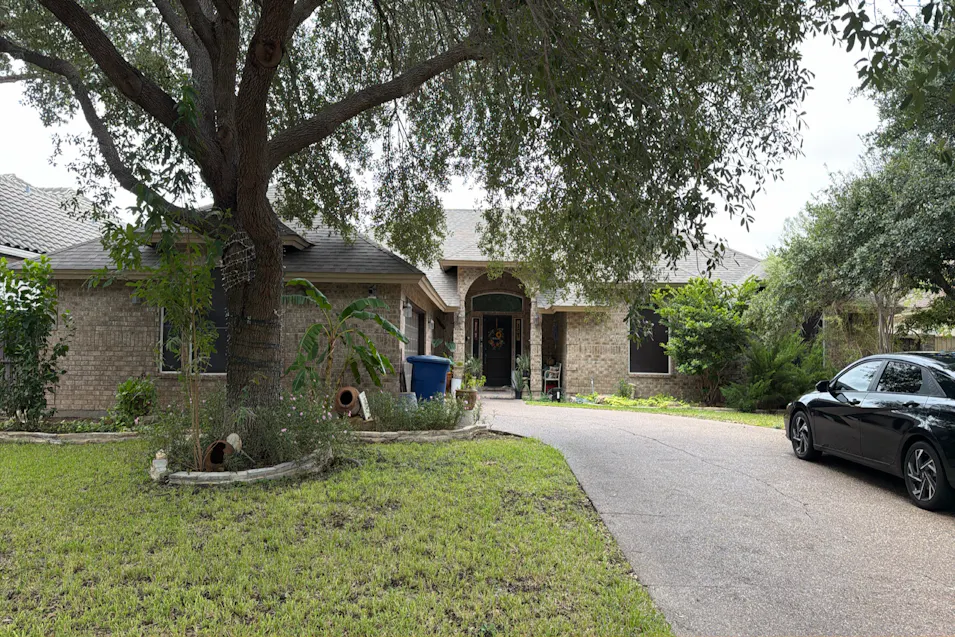 3018 Edgar Allen Poe Drive Laredo, TX 78041, Webb County