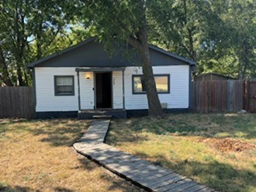 548 Miller Ln