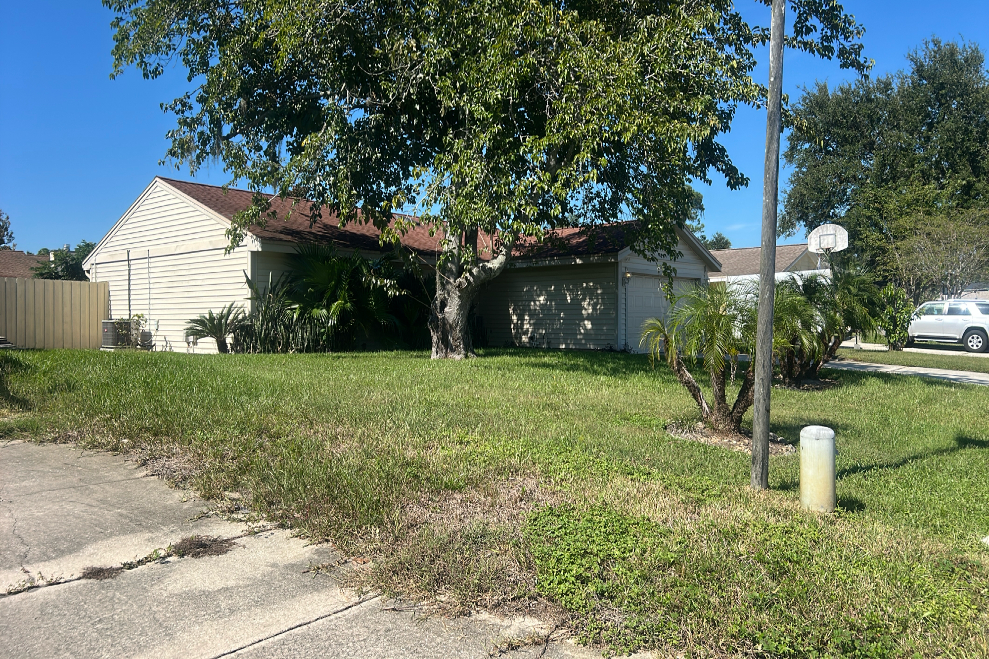 10648 Parliament Pl photo 3