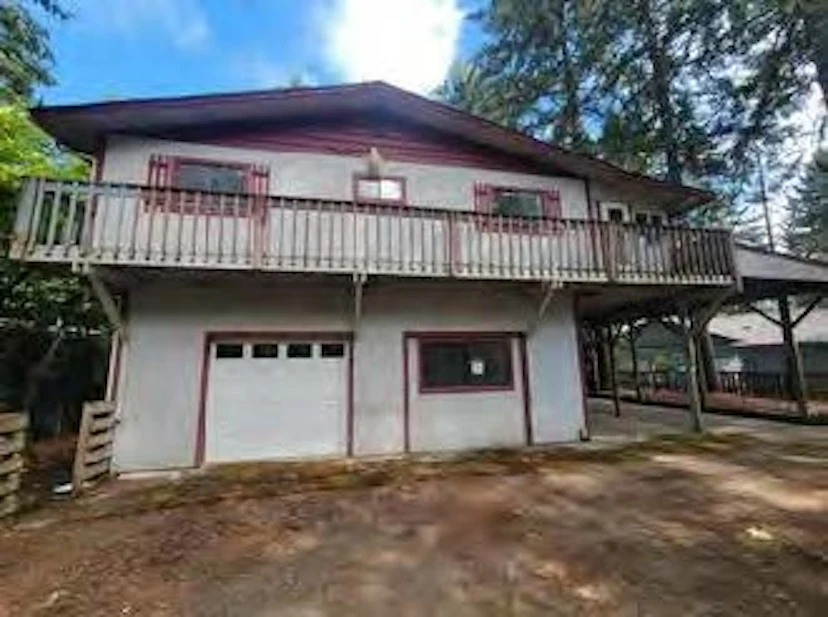 111 Ne Briggadun Dr