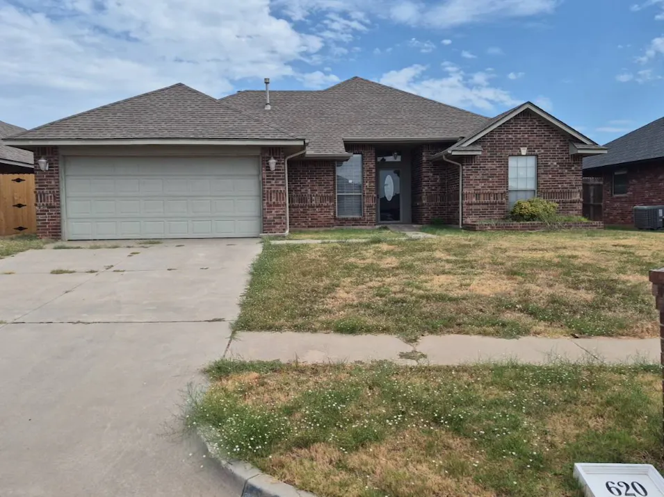 620 Madeline Ln. Moore, OK 73160, Cleveland County