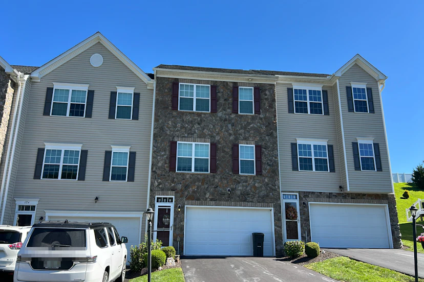 682 Freedom Drive