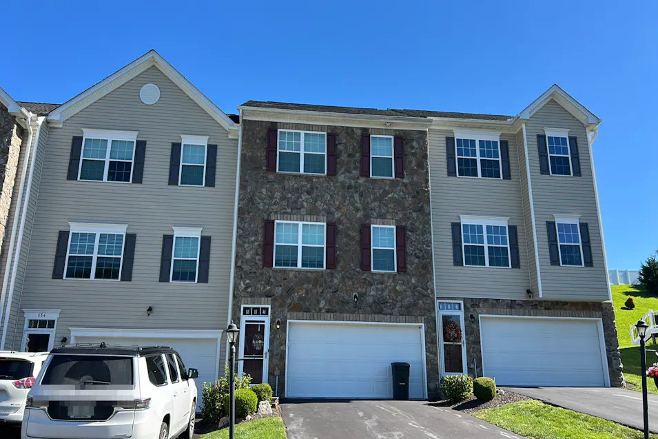 682 Freedom Drive Carnegie, PA 15106, Allegheny County