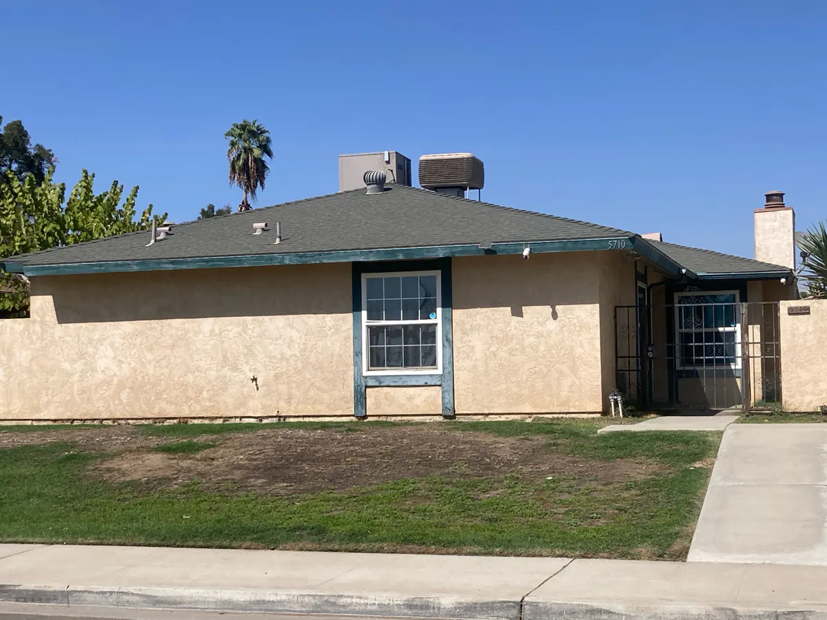 Sage Dr, Bakersfield, CA 93309