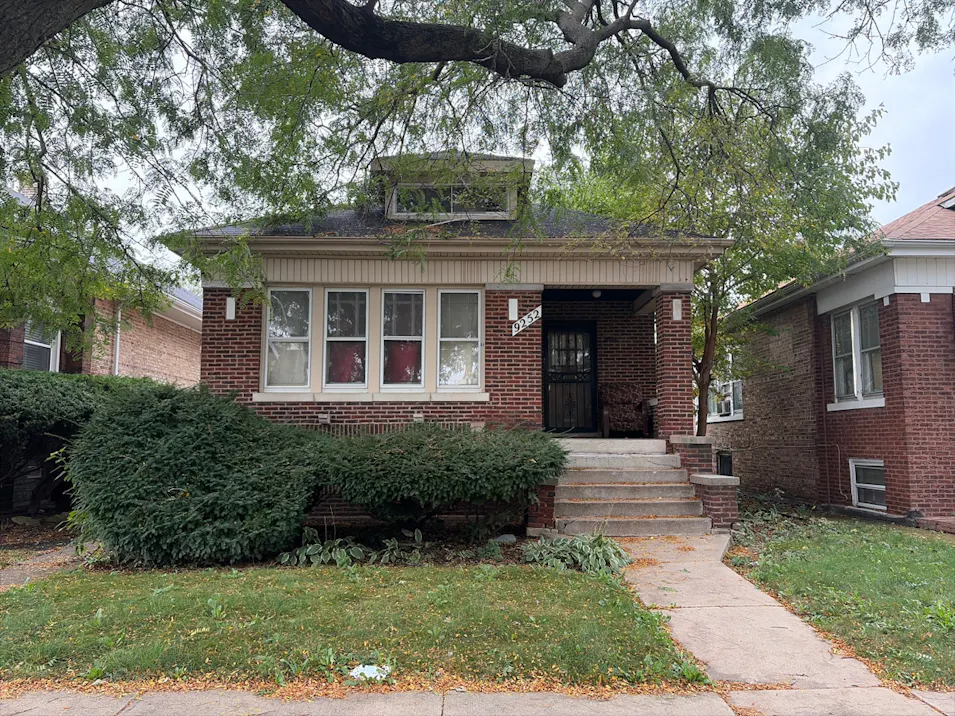 9252 South Throop Street Chicago, IL 60620, Cook County