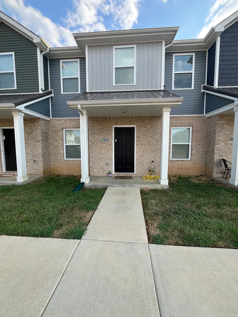 1115 Hillwood Dr G2