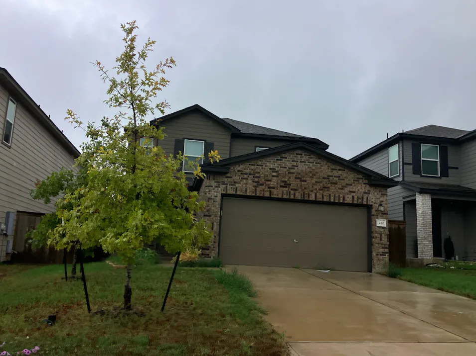 212 Katie Elder Dr Jarrell, TX 76537, Williamson County
