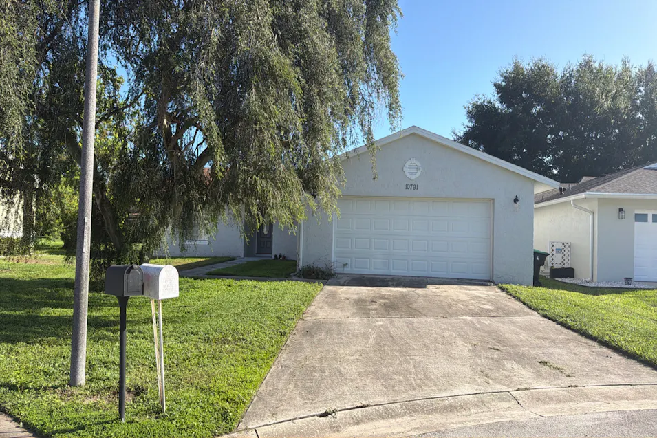 10791 Lazy Lake Dr, Orlando, FL 32821, Orange County