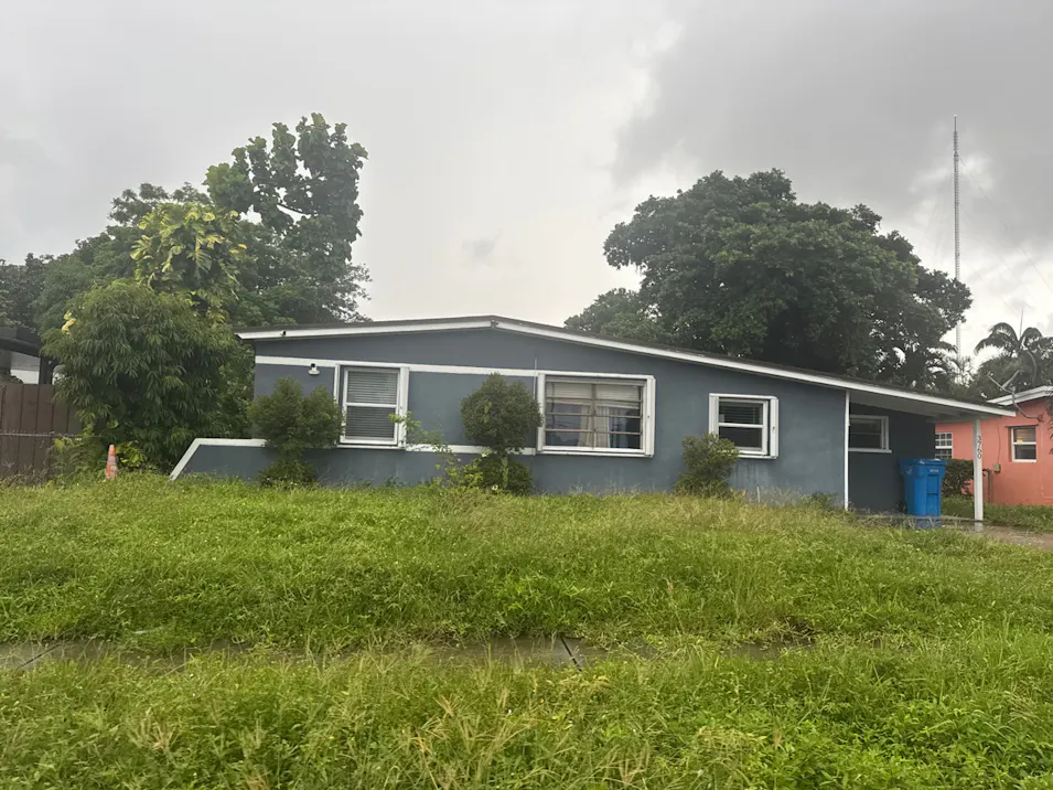 3760 SW 47th Ave West Park, FL 33023, Broward County
