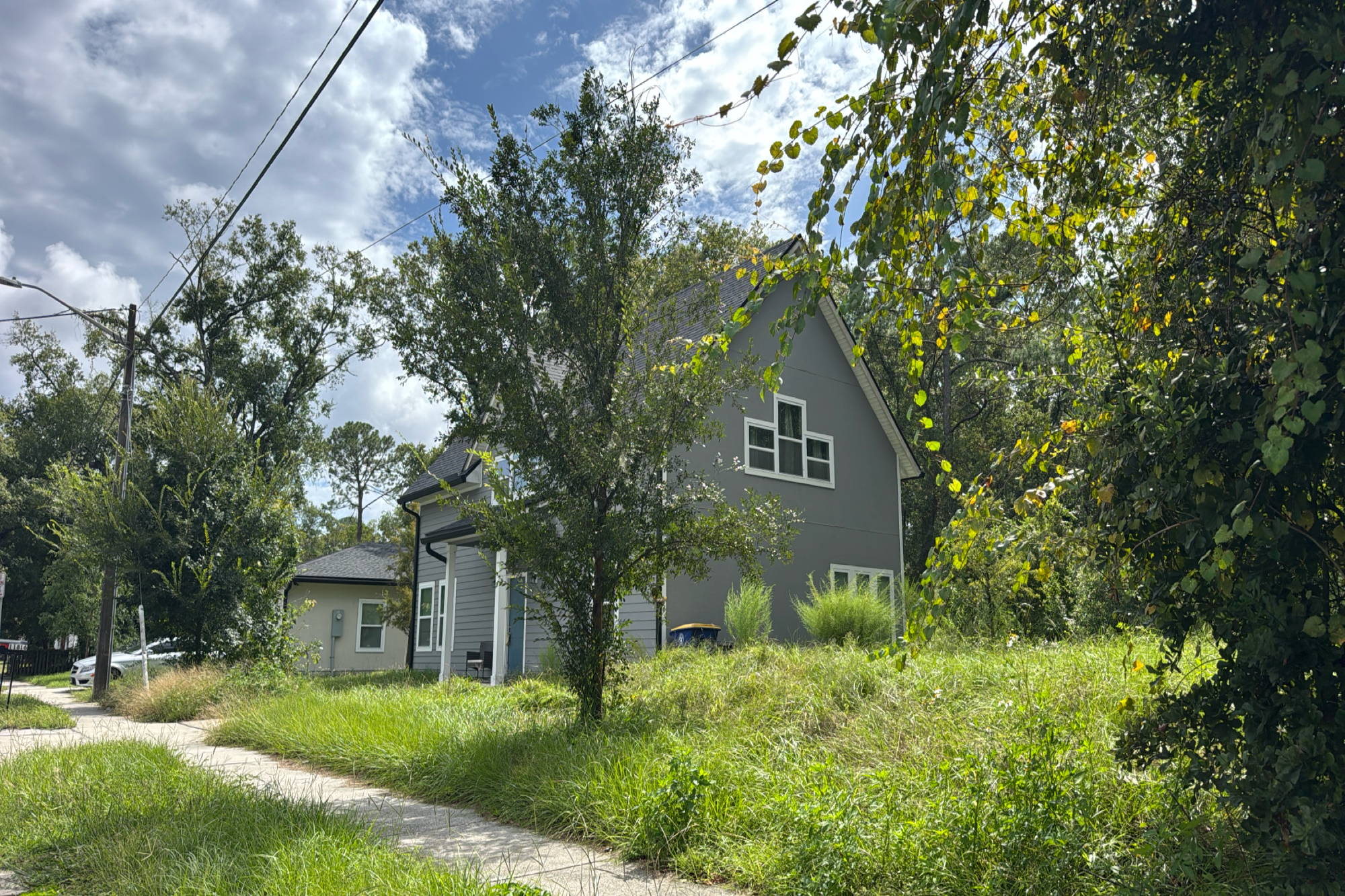 11816 Lem Turner Rd photo 2