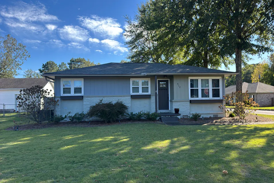 908 Main St W Hartselle, AL 35640, Morgan County