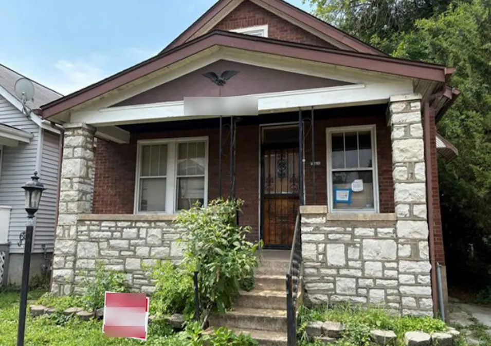 4260 Bates St Saint Louis, MO 63116, St. Louis City County