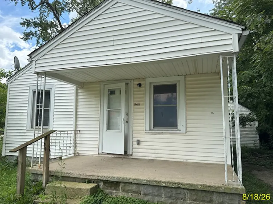 1203 W 18th St Muncie, IN 47302, Delaware County