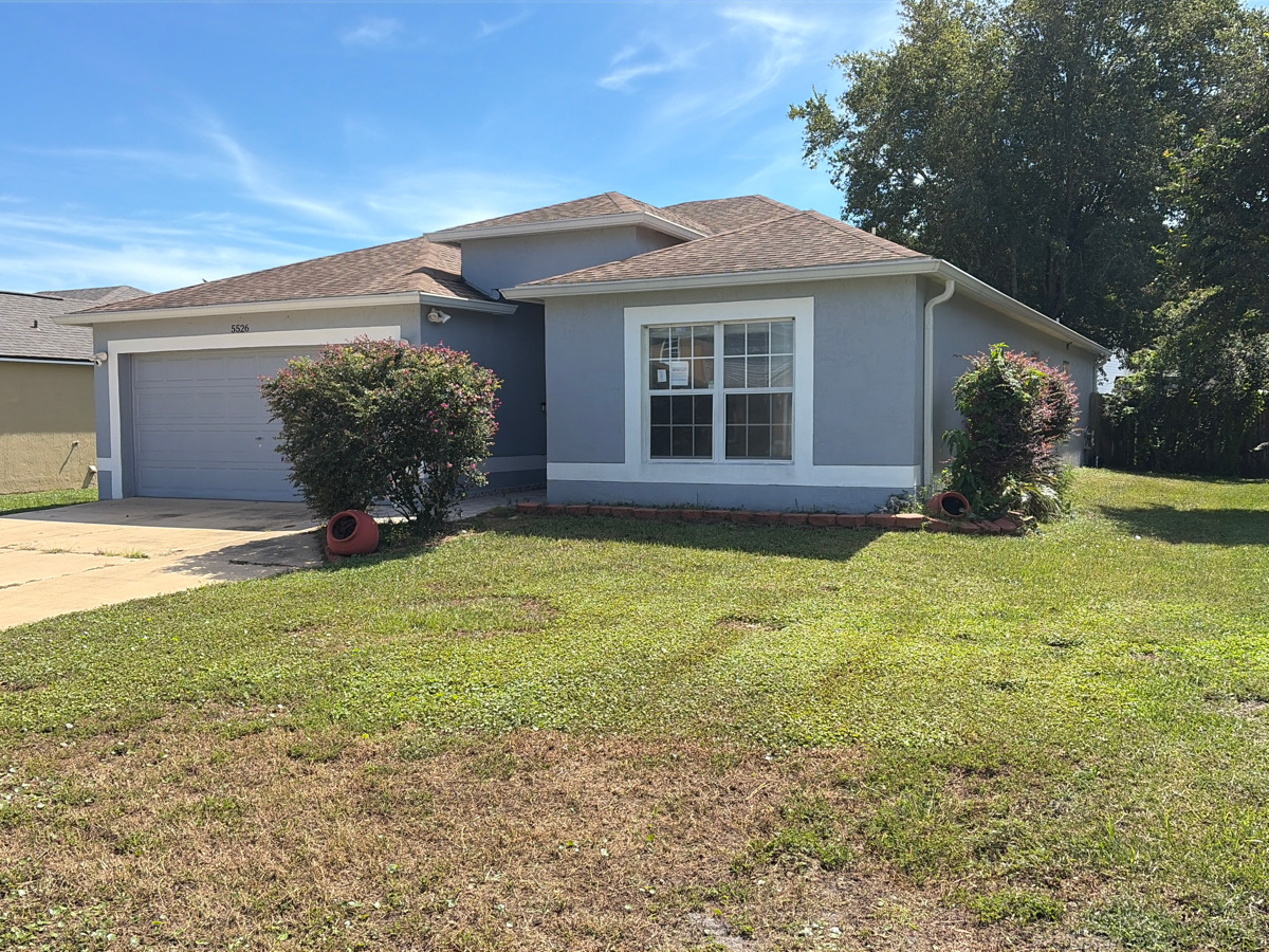5526 Ortega Park Blvd photo 2