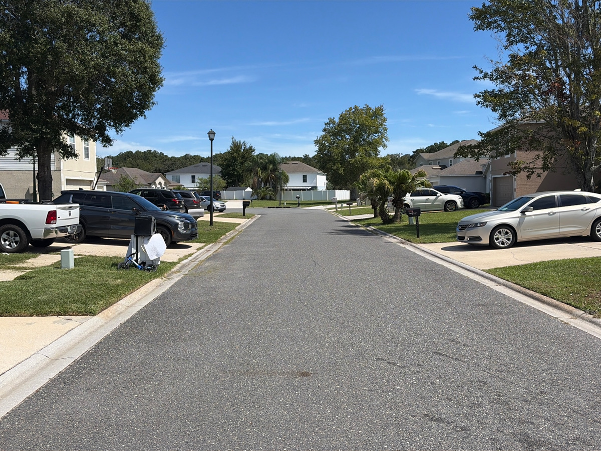 5526 Ortega Park Blvd photo 4