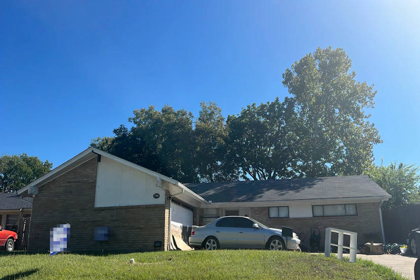 7110 Lakeshore Dr