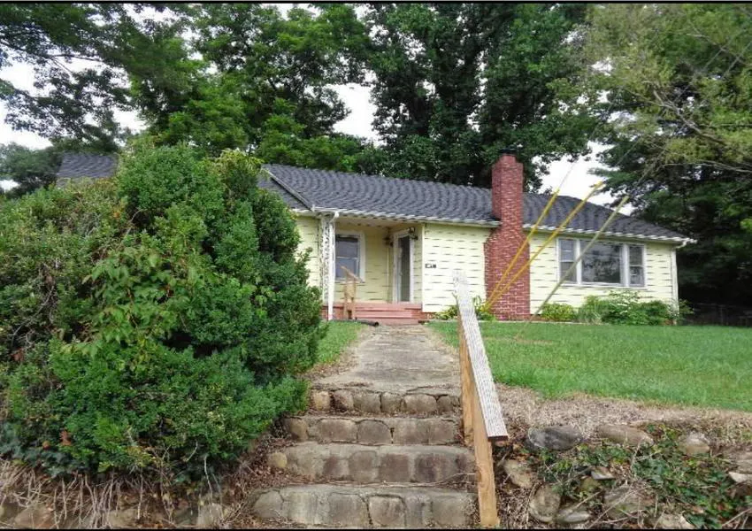 Yancey St, Marion, NC 28752 #1