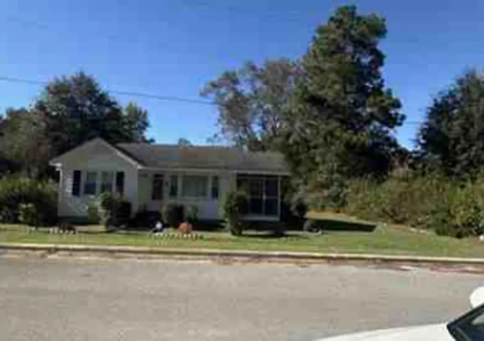 41 Twin Pines Road Whiteville, NC 28472, Columbus County