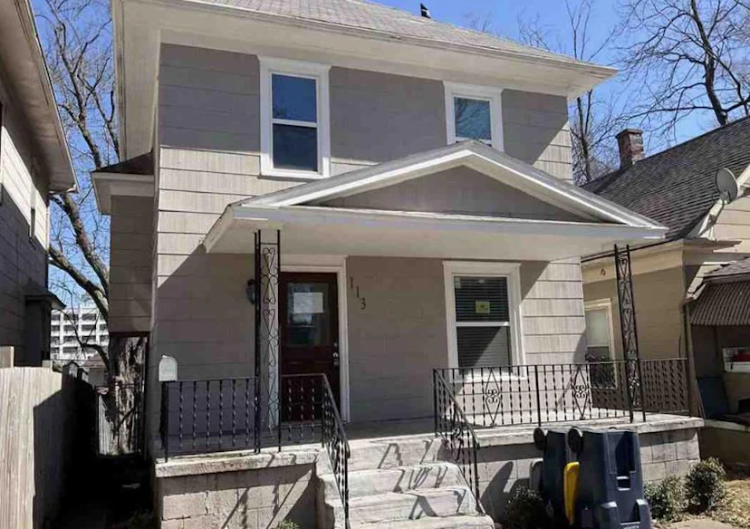 113 N White Ave