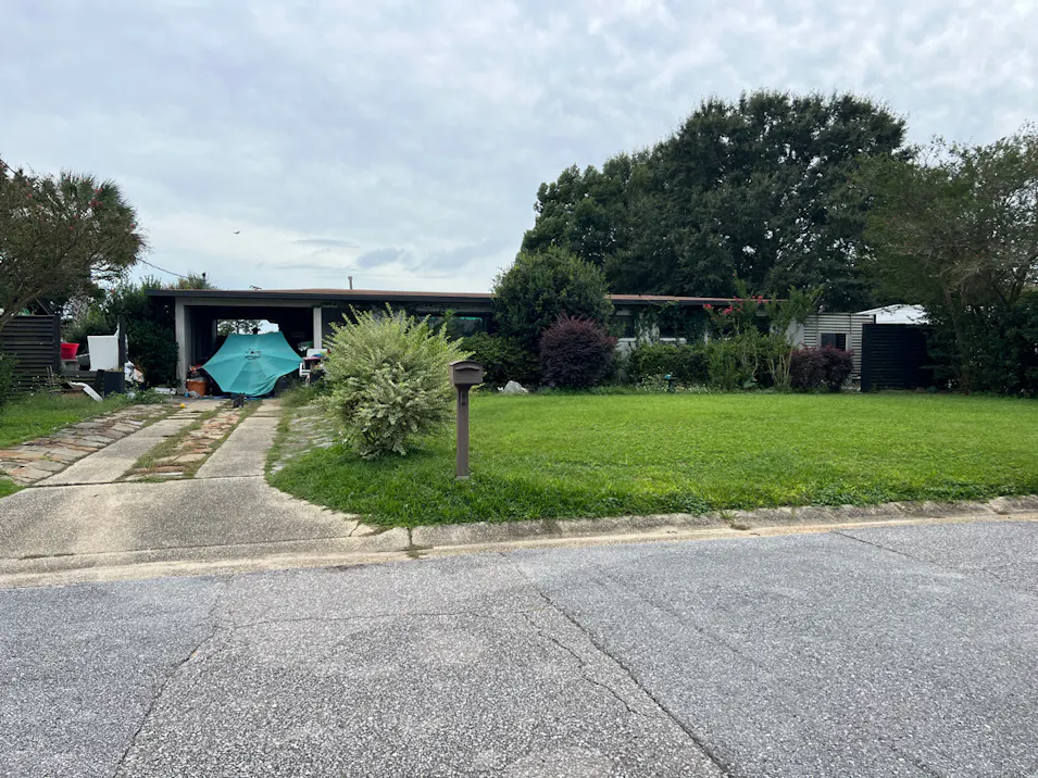 17 Eaton Rd Pensacola, FL 32506, Escambia County