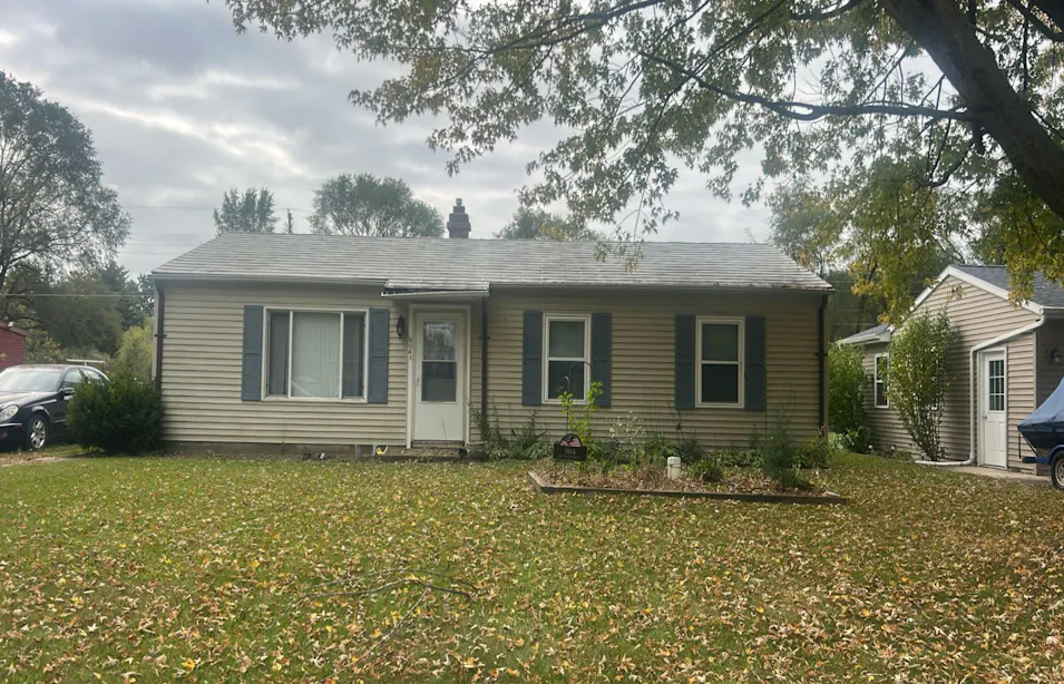 804 Southside Dr Warsaw, IN 46580-2151, Kosciusko County