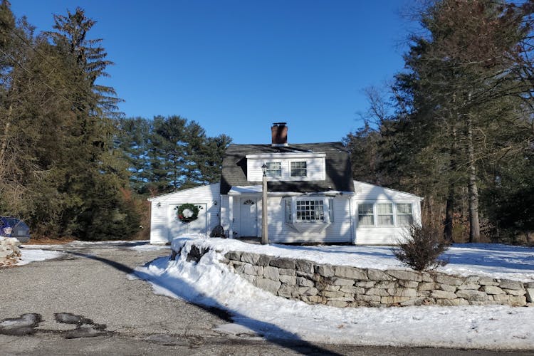 50 River Rd New Milford, CT 06776, Litchfield County
